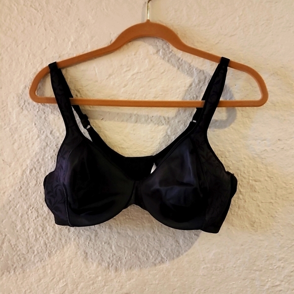 Vanity Fair Other - Vanity Fair Style 75020 Black Underwire Bra